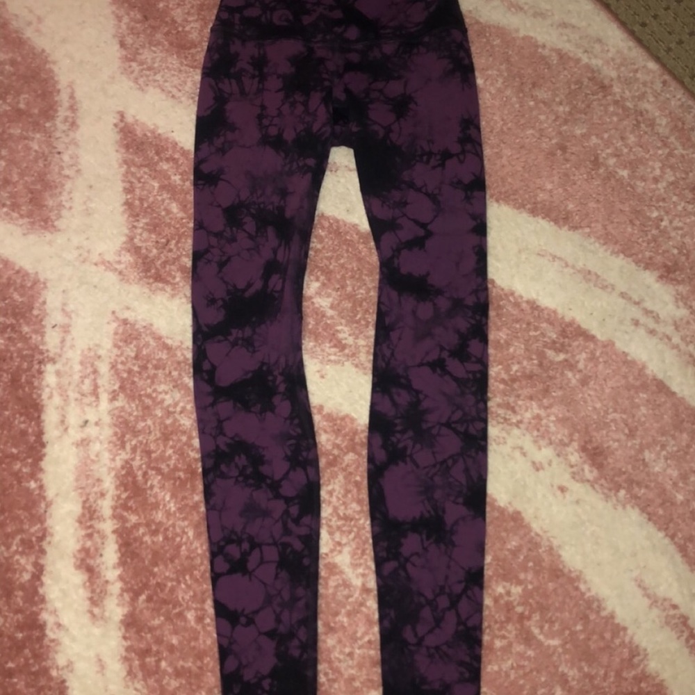 LULULEMON WUNDER UNDER High Waist leggings size 4